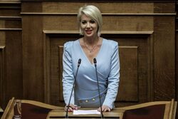 Η Βουλευτής Α. Μονογυιού κατέθεσε αναφορά στη Βουλή με θέμα την απαγόρευση μετακίνησης των κυνηγών